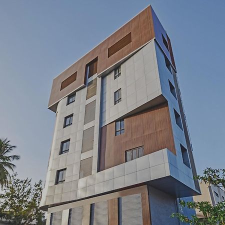 Oyo The Address Hotel Nashik Exterior photo